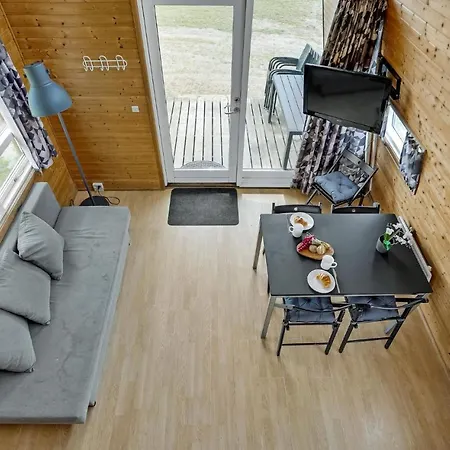Prázdninový dům 1 Bedroom Beautiful In